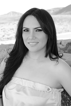 Black and White Albuquerque New Mexico Fine Art Portrait and Modeling Photography David Martinez Photography