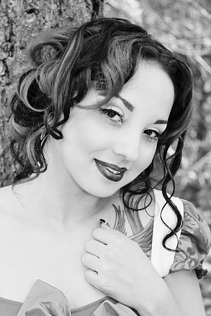 Snow White Themed Photo Shoot - La Dawna Jean