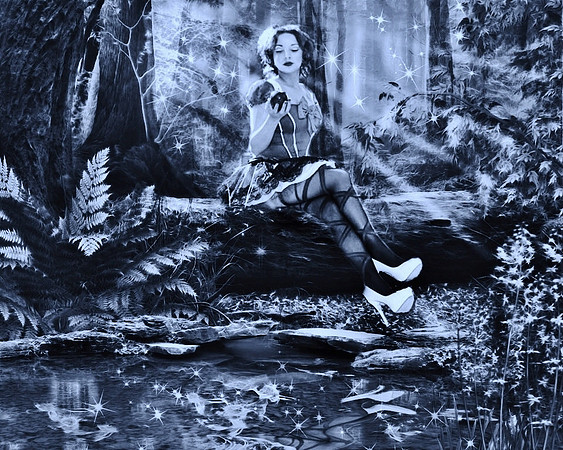 Snow White Themed Photo Shoot - La Dawna Jean
